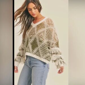 SADIE & SAGE NWT Cream and Green Boho Aztec chunky knit sweater oversized XSmall
